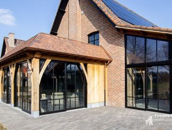 Houten bijgebouwen poolhouse seniorenwoning